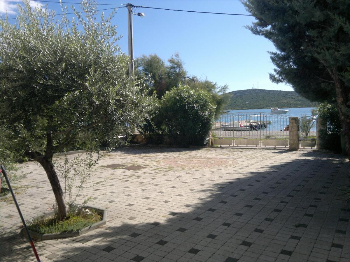 Villa Magica Pirovac Extérieur photo